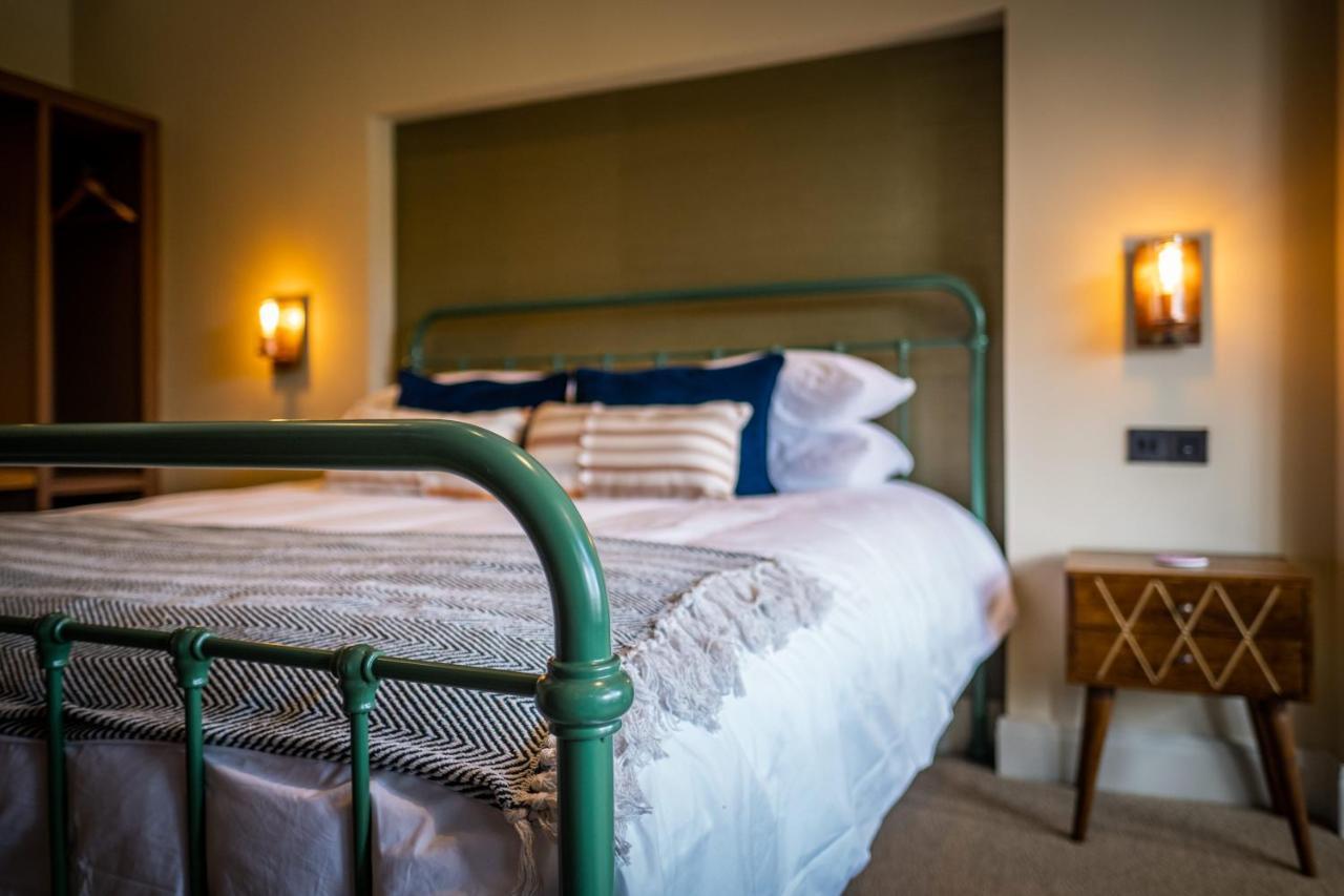 Craig'S Suites Windermere Bagian luar foto